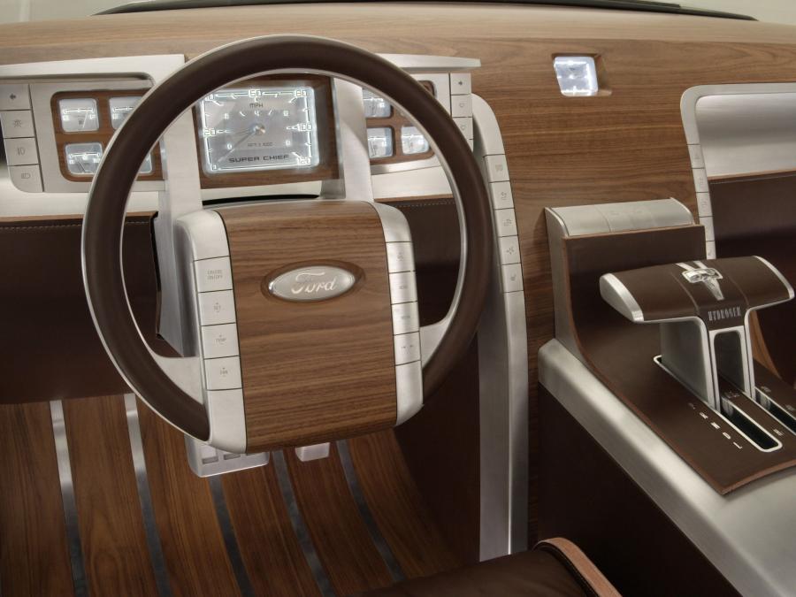  Ford F-250 Super Chief Concept 2006 года  (фото 15 из 58)